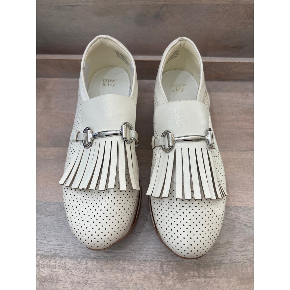 Crown & Ivy Womens White Perforated Kiltie Bit Platform Loafers Size 7.5 M